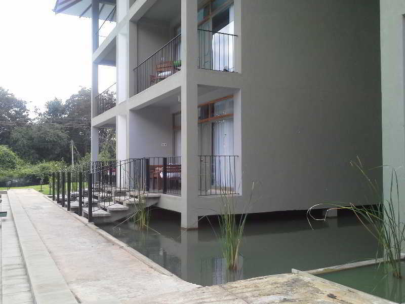 סיגירייה Fresco Water Villa מראה חיצוני תמונה